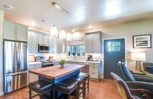 Pierre Casa | Missouri River Retreat < 1 Mi to the Water!