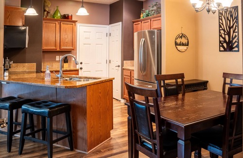 Donnelly Casa | Misty Mountain Townhouse