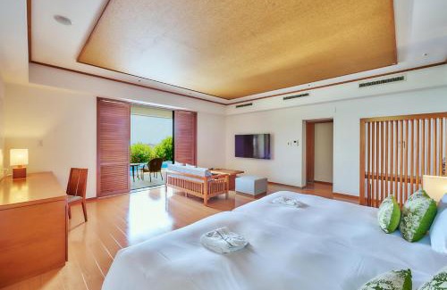 Miyakojima Hotel | Miyakojima Kurima Resort Seawood Hotel