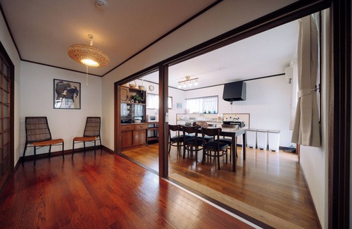 Kurashiki Casa | MIZUSHIMA OLD HOUSE｜Family and friends｜Nostalgic house｜98 ㎡｜Parking lot｜Bikan Historical Quarter 20 min.｜Seto Ohashi Bridge 30 min.｜Naoshima