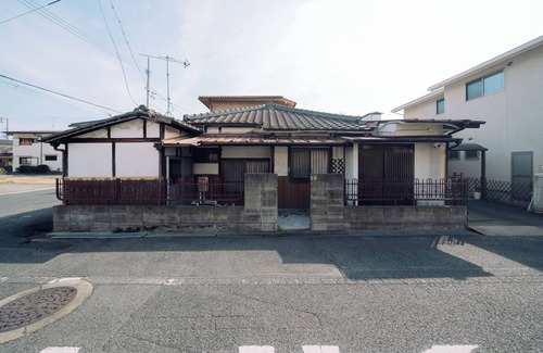 Kurashiki Casa | MIZUSHIMA OLD HOUSE｜Family and friends｜Nostalgic house｜98 ㎡｜Parking lot｜Bikan Historical Quarter 20 min.｜Seto Ohashi Bridge 30 min.｜Naoshima