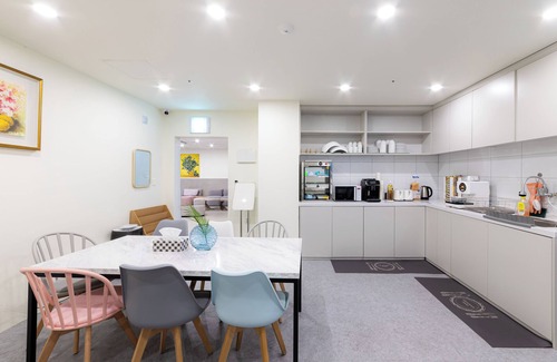 Ikseon-dong Hanok Village Hotel | MJ HOTEL JONGNO