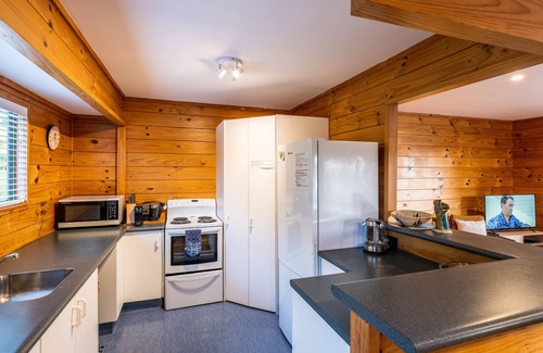 Blackpool Casa | Moa Cottage in Oneroa Village