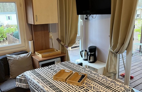 Saint-Cheron Casa | Mobil Home 6 Couchages Avec Belle Terrasse de 30 Mètres Carrée