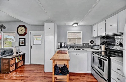 Diplomat Casa | Mobil Home in 55yr+ only Community in North Fort Myers 2bd/1.5bth