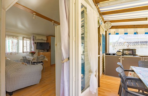 Saint-Sulpice-de-Royan Alquiler De RV | Mobil Home "Royan Camping Royal Océan" con terraza compartida y piscina interior climatizada