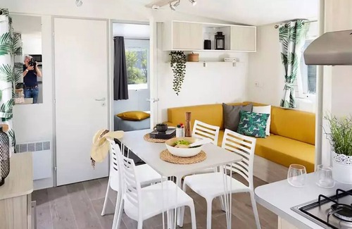 Saint-Cyprien Casa | Mobile home 2 bedrooms, tv, air conditioning, covered terrace 4 persons