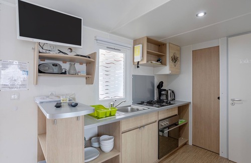 Saint-Jean-de-Monts Alquiler De RV | Mobil Home de 2 Habitaciones con piscina compartida y terraza privada