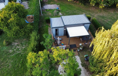 Moncheux Casa | Mobile home in the countryside fishing rabbits and chickens pets welcome