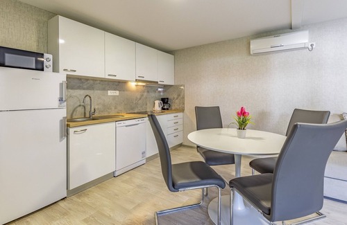Banjole Casa | Mobile Home Rojnic- Campsite