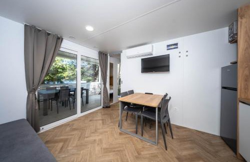 Jezera Complejo | Mobile homes Jezera Lovišća Premium