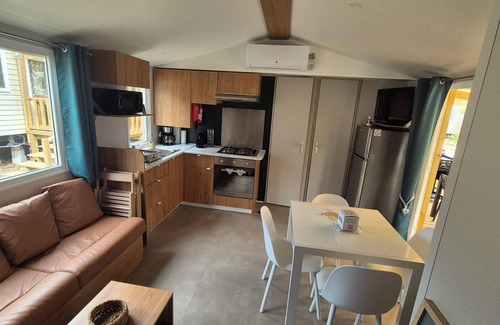 Claouey Casa | MOBILHOME On Cap Ferret in the pine forests, in a 4-star campsite.