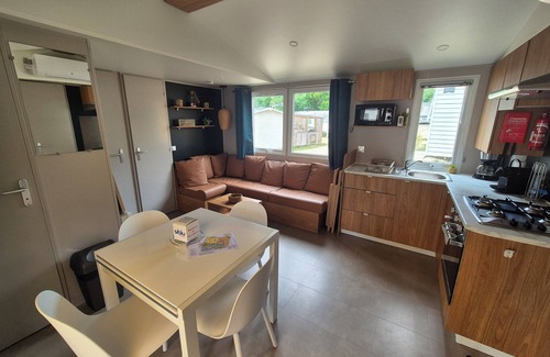 Claouey Casa | MOBILHOME On Cap Ferret in the pine forests, in a 4-star campsite.