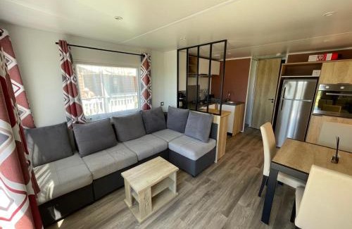 Lattes Otro | Mobilhome-vue lac-4 étoiles -Lac des Rêves