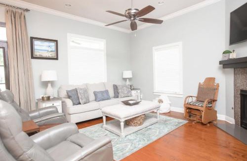 Gulfport Casa | Mockingbird Dreams - Beach House