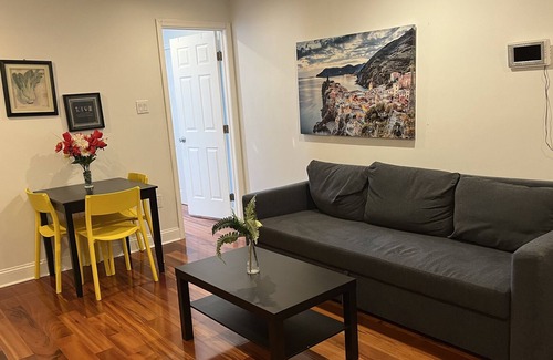 Passyunk Square Apartamento | Modern 1 bedroom apartment close to Geno's / pat's, Sports Centers