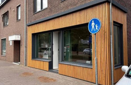 Sittard Apartamento | Modern 1BR Apt Near Station & Center in Sittard