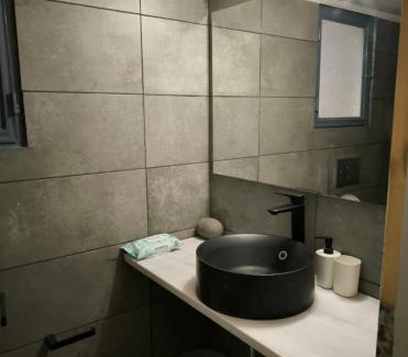Kypseli Apartamento | Modern 1BR Flat in Kypseli with 100Mbps Internet