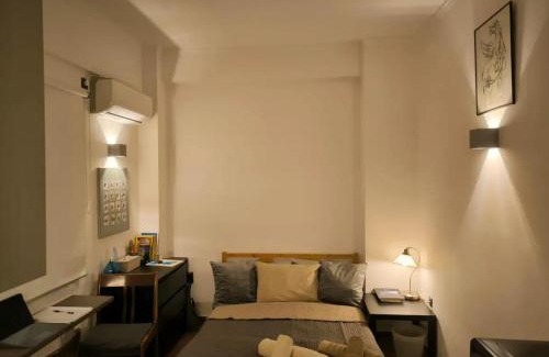 Kypseli Apartamento | Modern 1BR Flat in Kypseli with 100Mbps Internet