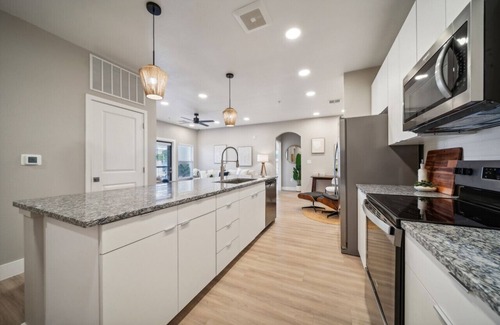 Owasso Apartamento | Modern 2-Bed/2-Bath Apartment in 2024 Complex - Owasso, OK