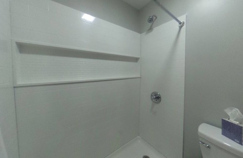 Whiting Apartamento | Modern 2-bed — 5 min from the beach!