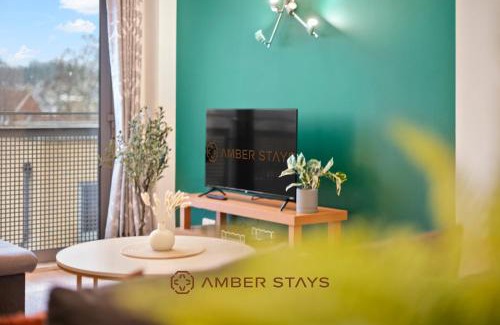 Lewisham Apartamento | Modern 2 Bed Apartment in Greenwich, Perfect for Business & Contractors with Free Parking!