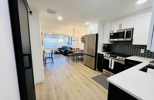 Clermont Villa | Modern 2B/2B Villa by Disney