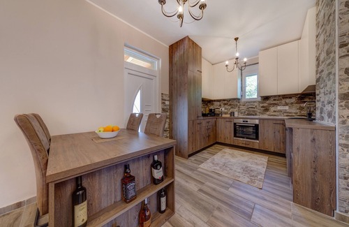 Dodosi Casa | Modern 2BDR Holiday Home in Skadar lake vicinity