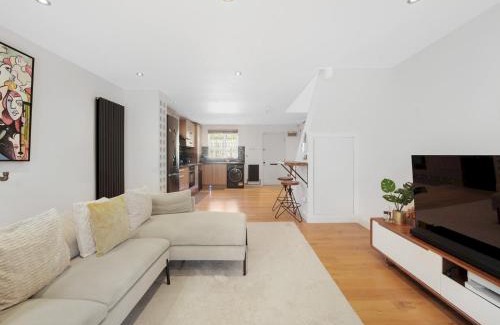 North Woolwich Casa | Modern 2Bed Home Driveway Garden London E16