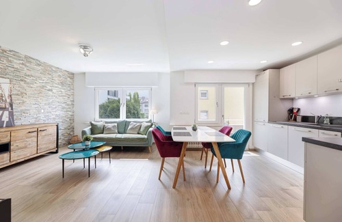 Bonnevoie Apartamento | Modern 2BR Apt with Balcony in Central Howald