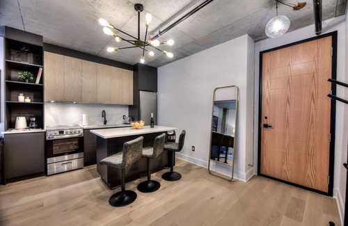International District Apartamento | Old Montreal 2 BD Modern Hotel-B5