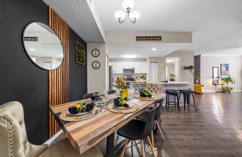 Westchase Apartamento | Modern 3-Bed/2-Bath Tampa Apartment: Comfort Meets Convenience for Corporate Travelers