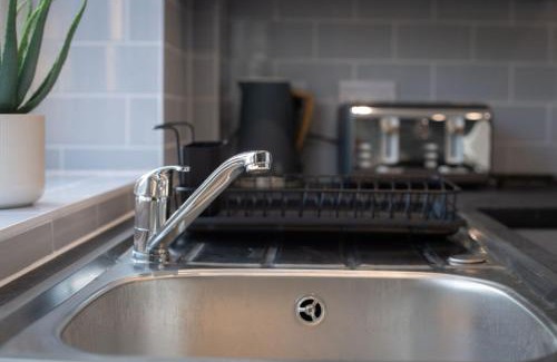 Bootle Casa | Modern 3-Bed Home-Liverpool Stay