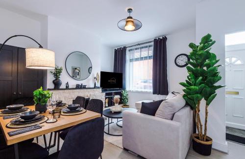 Barnsley Casa | Modern 3-Bed House Central Location & Free Parking