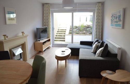 Newquay City Centre Casa | Moderna casa de 3 dormitorios, Newquay, para 6 personas, playa a 300 metros, a 5 minutos a pie del centro de la ciudad