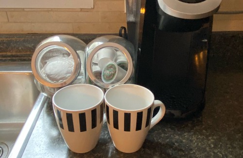 London Casa | Modern 3 Bedroom - Close to DT