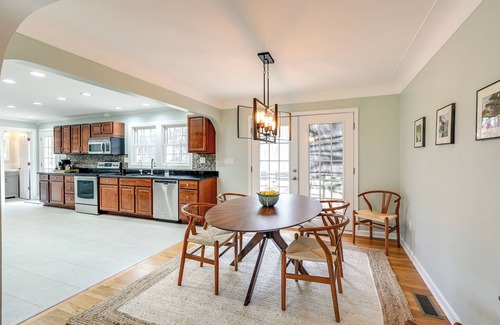 Orange Casa | Modern 3-bedroom single story Chagrin Falls Home with large private yard