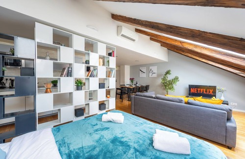 Petrska ctvrt Apartamento | Modern 3 bedrooms apartment with AC