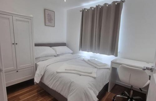 Tilbury Casa | Modern 3bedroom house with Netflix & 2Driveway parking