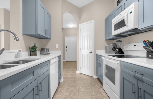 Windsor Palms Apartamento | Modern 3BR Condo Home - Disney Adjacent