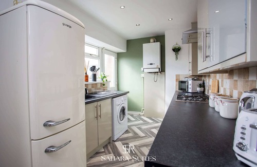 Heaton Casa | Modern 3BR | Newcastle Centre | Jesmond & Quayside