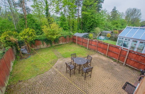 Ely Casa | Modern 4 Bedroom Detached House in Cardiff