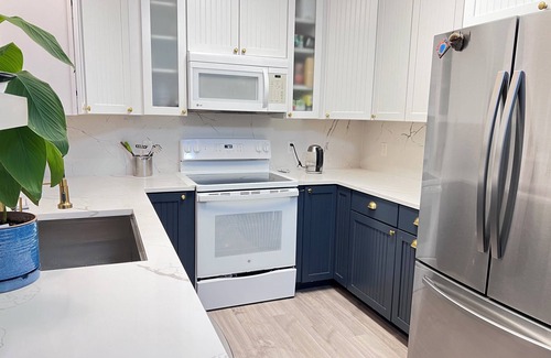 Aurora Highlands Casa | Modern 4-bedroom house . Near Aurora Medical - Perfect for Travel Nurses!