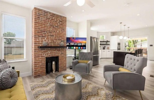 Livingston Park Casa | Modern 4Bd Home | Outdoor Living, Near Downtown and Children's Hospital