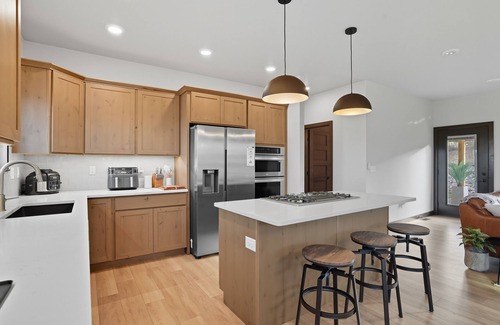 Rapid City Casa | Modern 4BR Near Hospitals & Downtown - Gateway to Black Hills & Rushmore