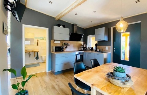 Wunsiedel Apartamento | Modern 5-star loft-style vacation apartment "Schneeberg"