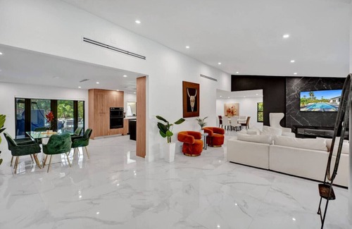 Ludlam Casa | Modern 6BR Oasis w/Pool, BBQ & Games for All Ages