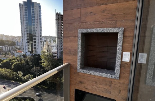 Centro Apartamento | Modern Apt 900m from Vila Germanica (Oktoberfest)