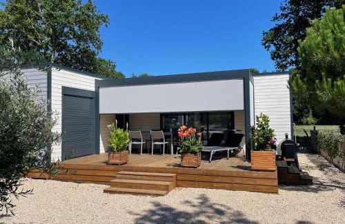 Les Mathes Casa | Modern and cosy ecolodge, shared heated pool, Les Mathes