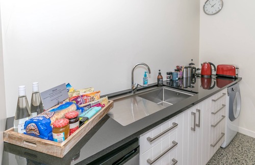 Hamilton Apartamento | Apartamento moderno y espacioso en la zona rural de Tamahere